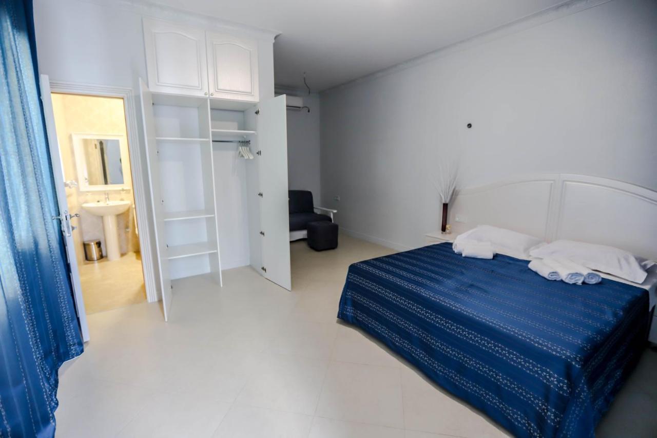 Hometel 4 Friends Γκάγκρα Εξωτερικό φωτογραφία